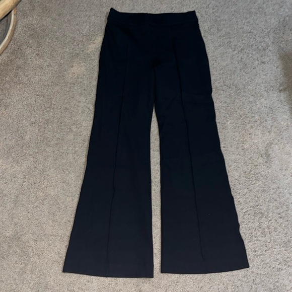 Spanx SPANXsupersmooth PerfectFit Ponte‎ Flare Pant Black Medium Petite MP - Picture 3 of 8